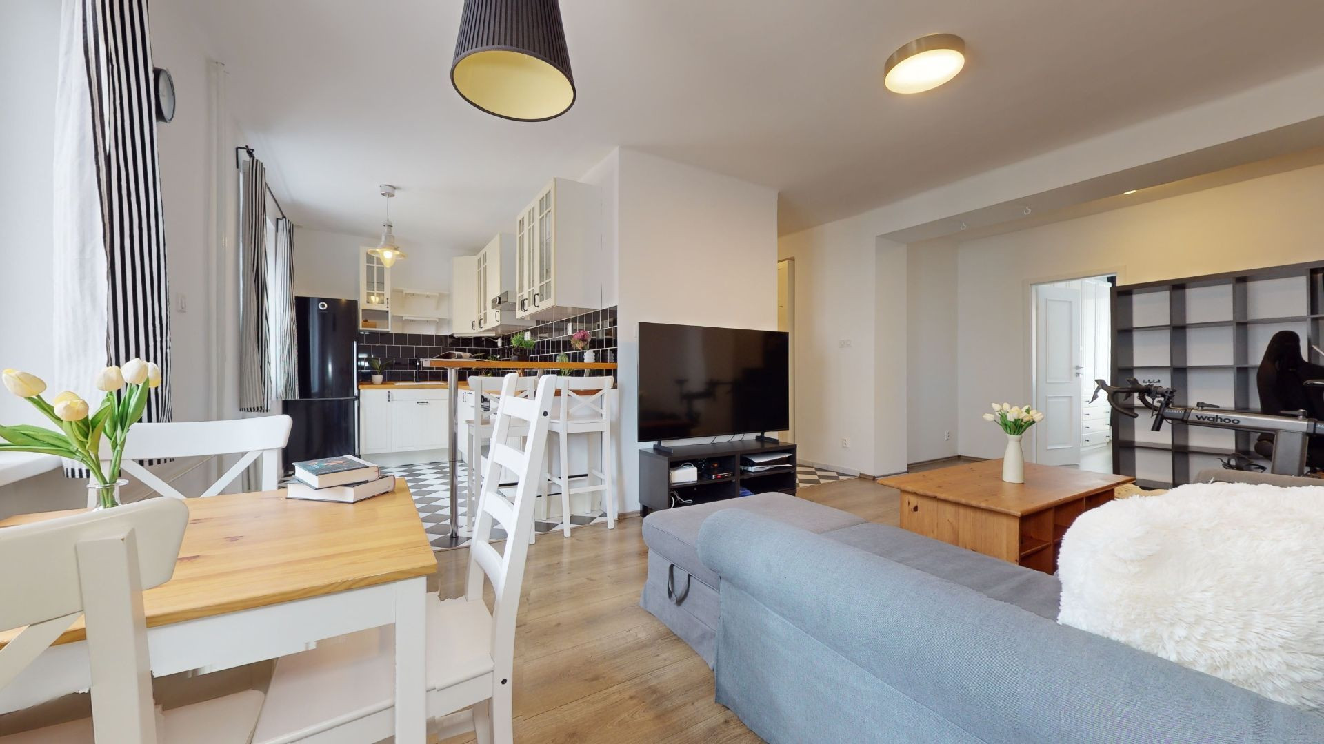 2- izbový byt, kompletná rekonštrukcia, tehla, Nové Mesto.