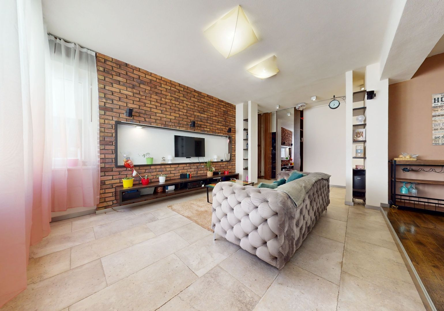 Výnimočný 3 izbový byt vo výbornej lokalite Starého Mesta pri Modrom kostolíku