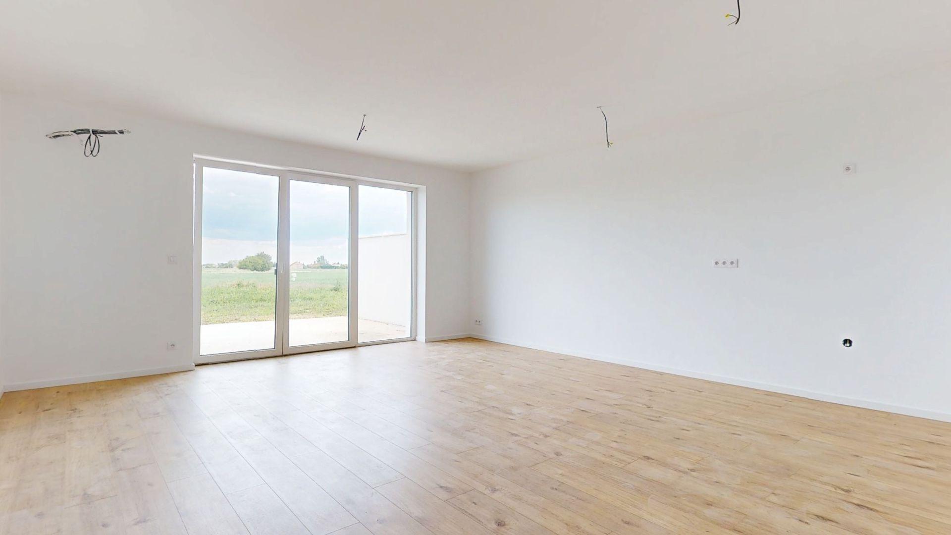 AKCIA!! 4 izbové domy, tepelné čerpadlo, SKOLAUDOVANÉ