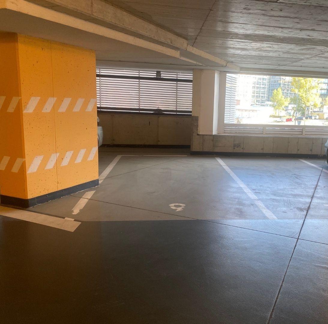 PRENÁJOM GARÁŽOVÉHO STÁTIA V KOMPLEXE  PANORAMA CITY