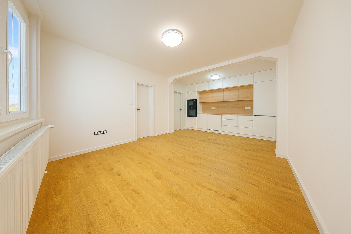 3-IZBOVÝ BYT PRI JAZERE ŠTRKOVEC, NOVÁ REKONŠTRUKCIA