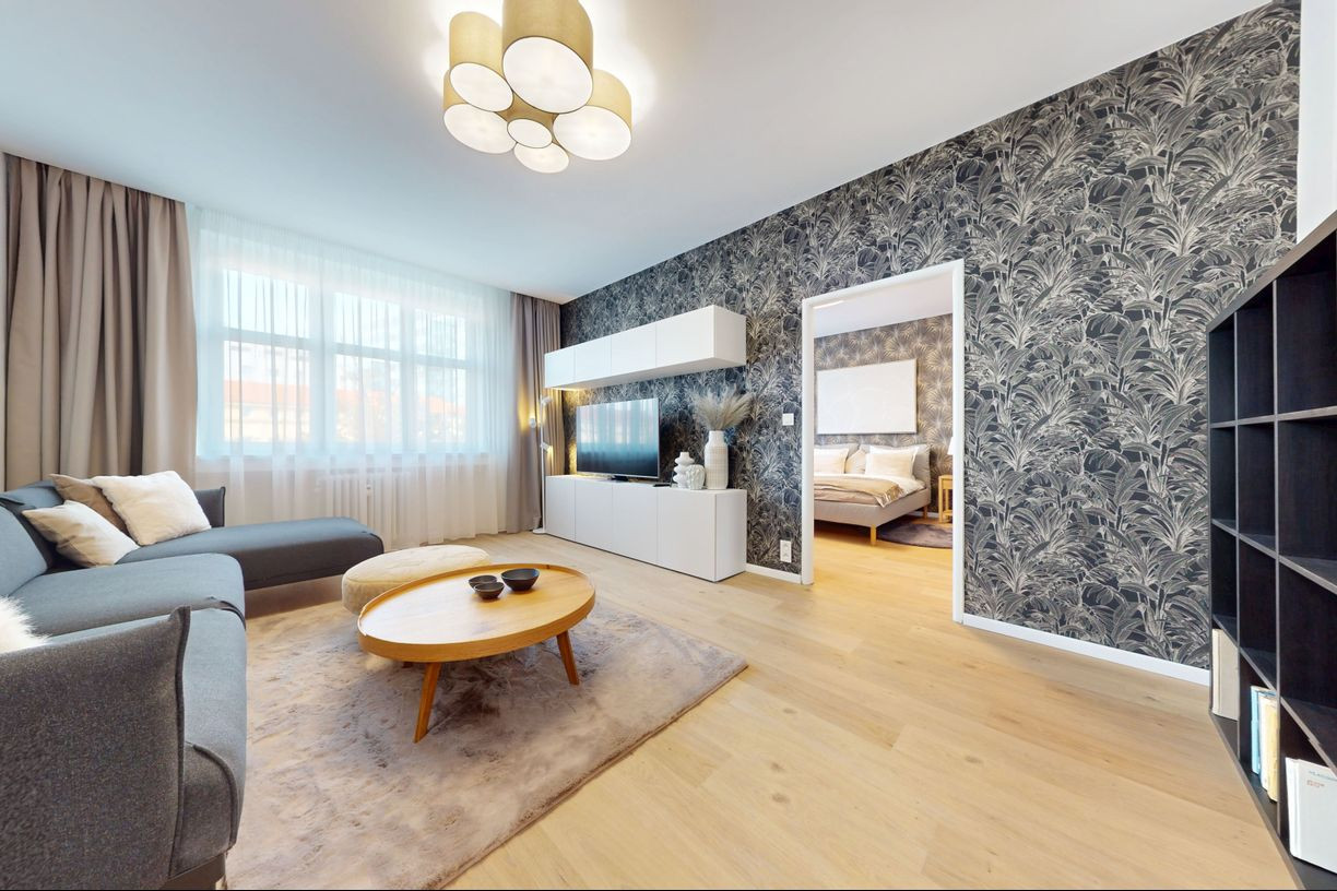 Elegantný, zrekonštruovaný veľkometrážny byt v centre Bratislavy – Floriánske námestie, Staré Mesto, Bratislava I.