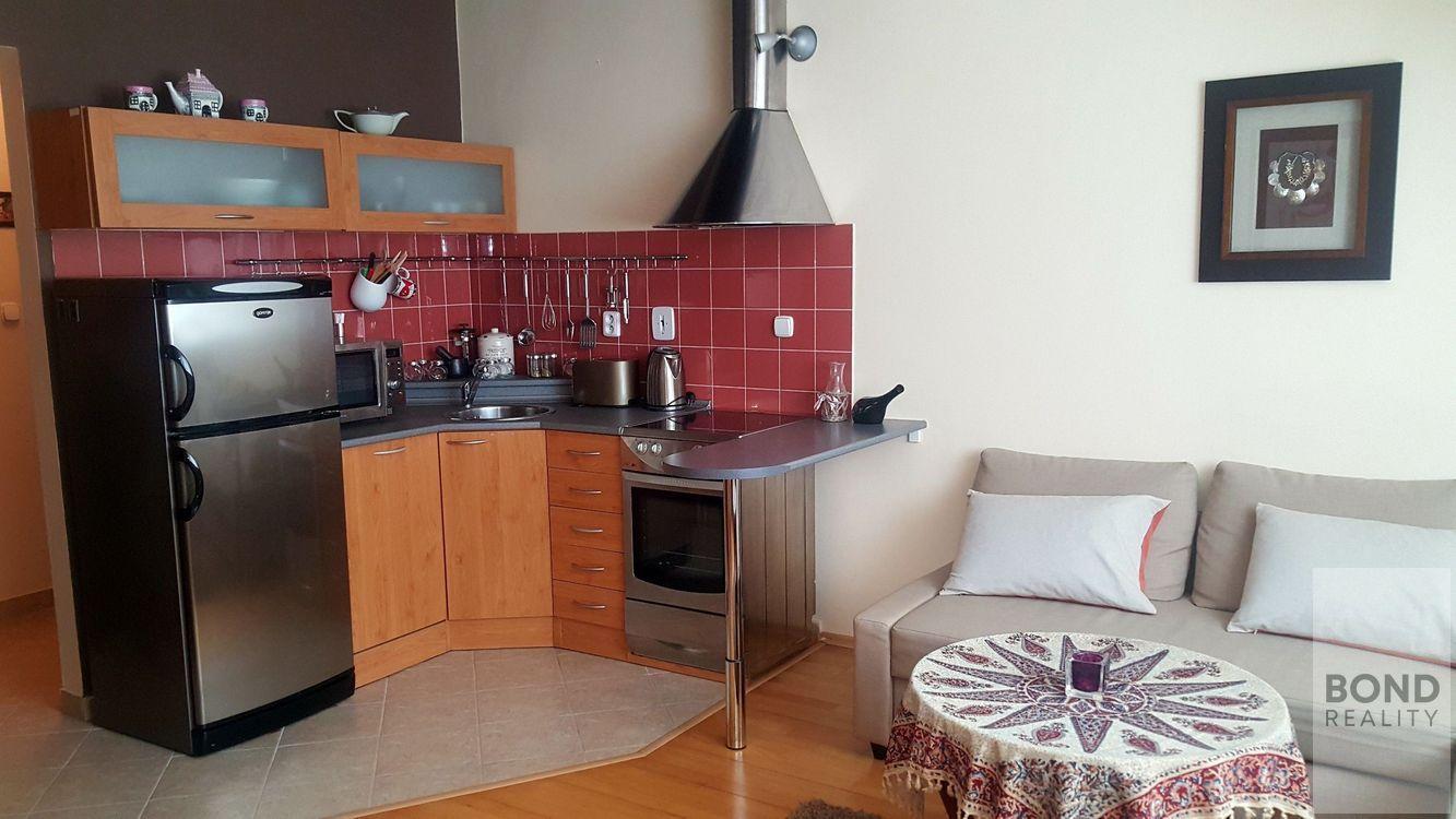 Prenájom 2 izb. bytu kompletne zariadený na ul Zámocká