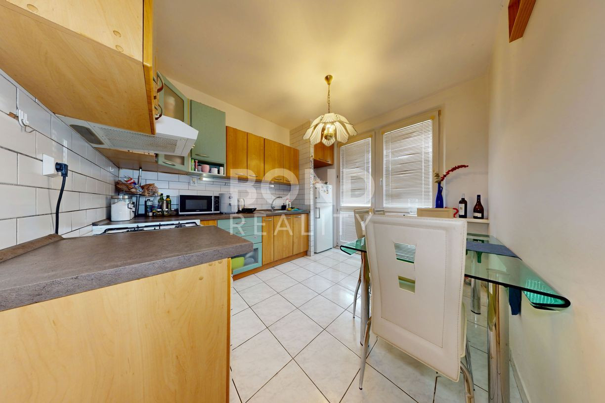 Na predaj 3-izbový byt, Jasovská ulica – Petržalka