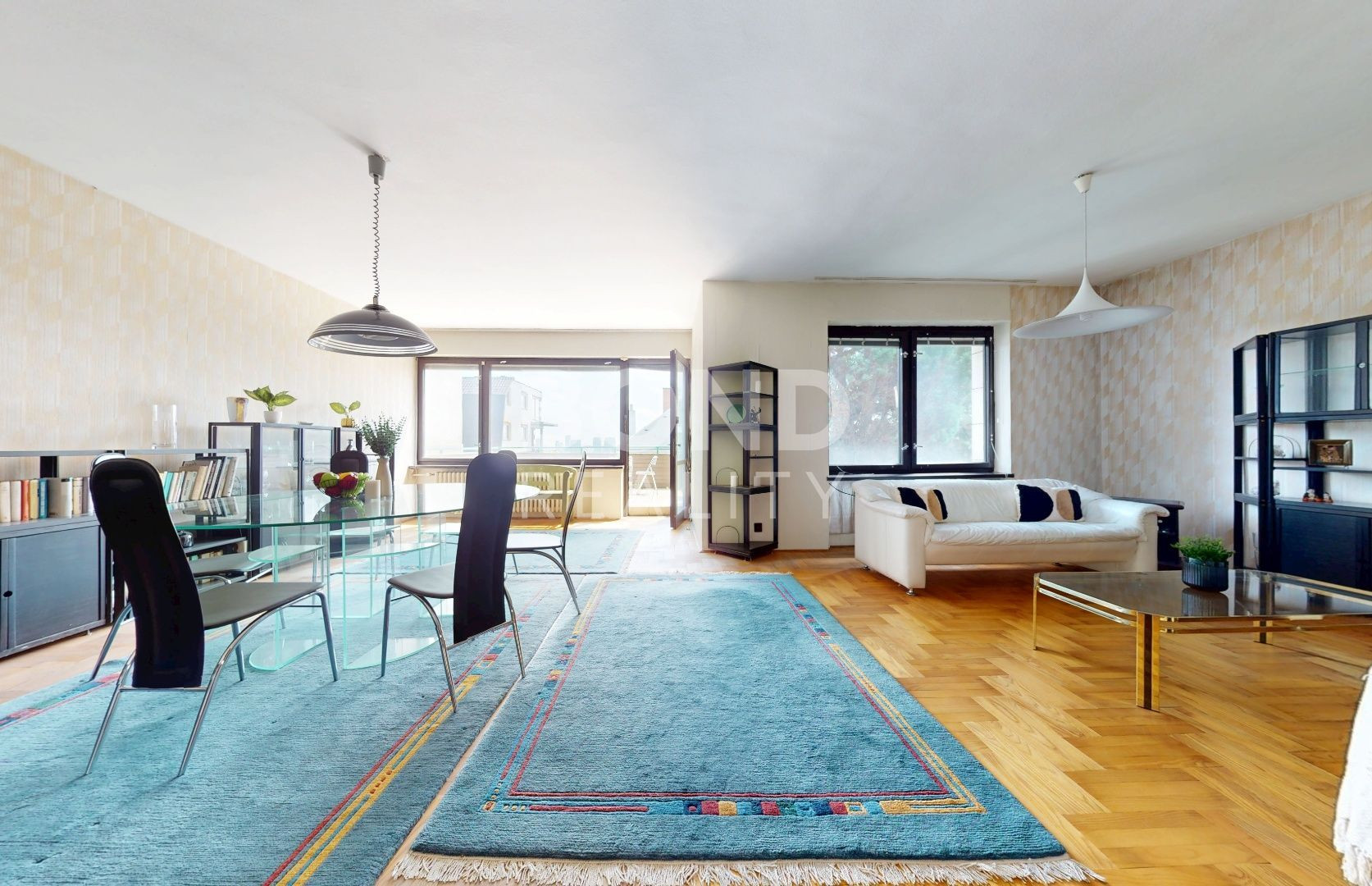 Jedinečná investičná príležitosť na Hradnom kopci. Luxusný rodinný dom s výhľadom na Bratislavský hrad, BA - Staré Mesto