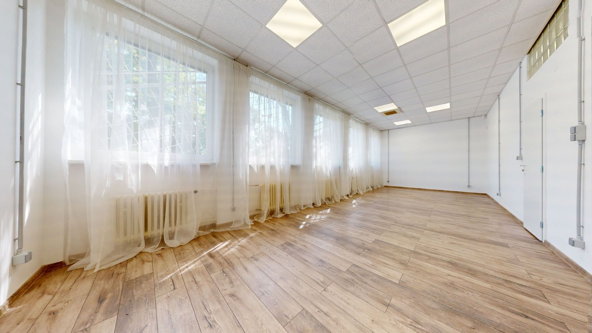 VÝBORNÁ POLOHA | Na prenájom komerčné priestory vhodné na zdravotnícke účely – Drieňová ulica, Bratislava