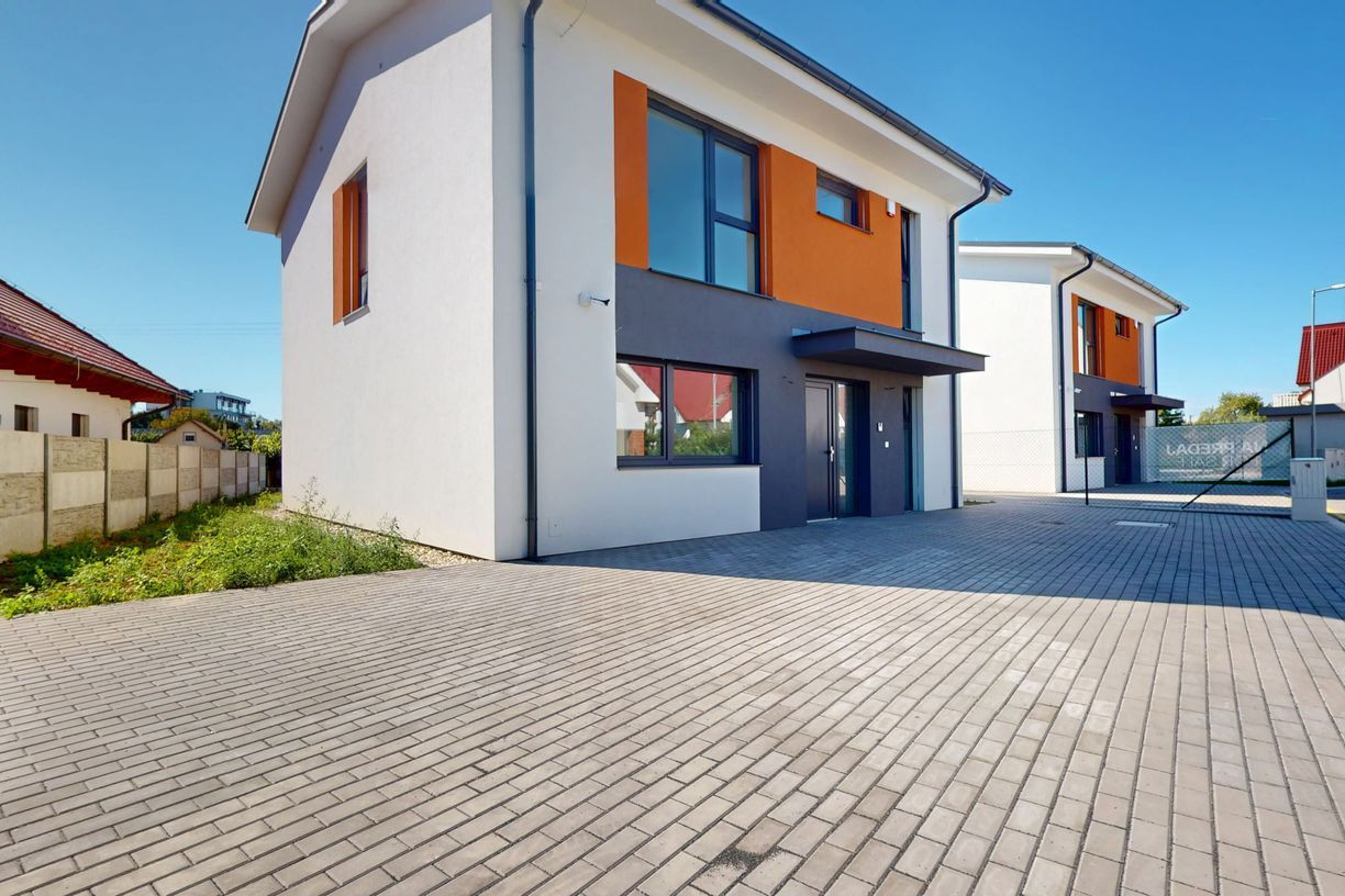 Predaj 5 izbový rodinný dom v Šamoríne Čilistovská Lagúna 2