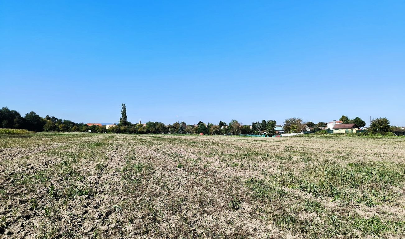 TOP cena skvelého pozemku na ranč a pod.