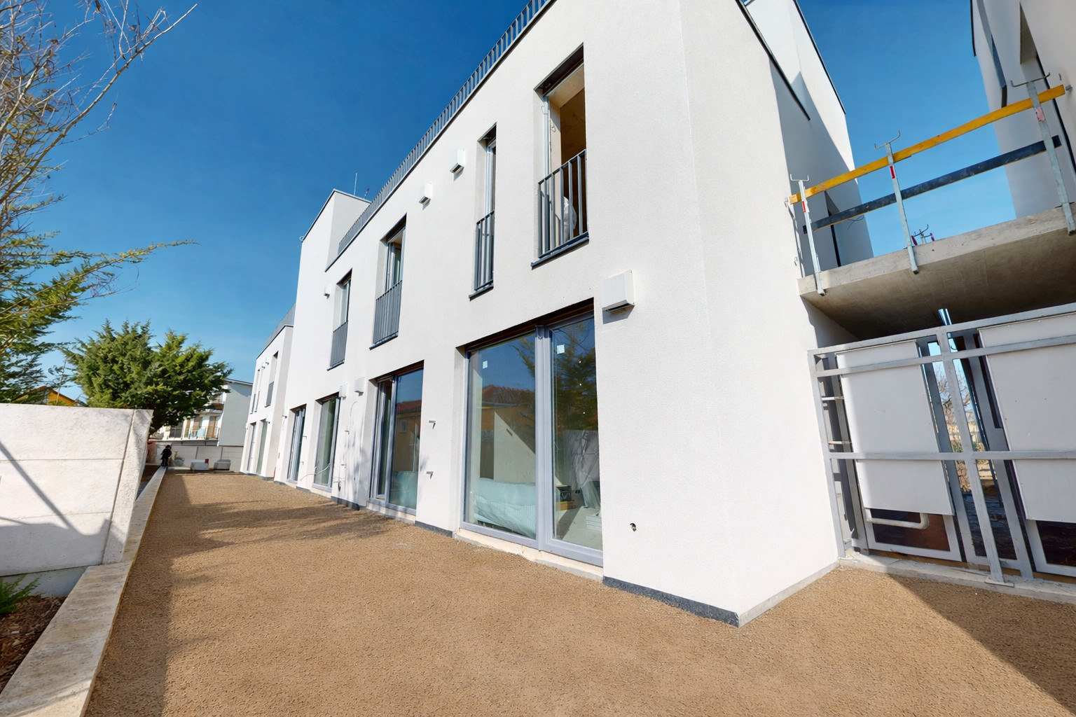 TOP PONUKA | NOVOSTAVBA - 2izb. mezonetu so záhradkou a terasou, rezidencia Majerská