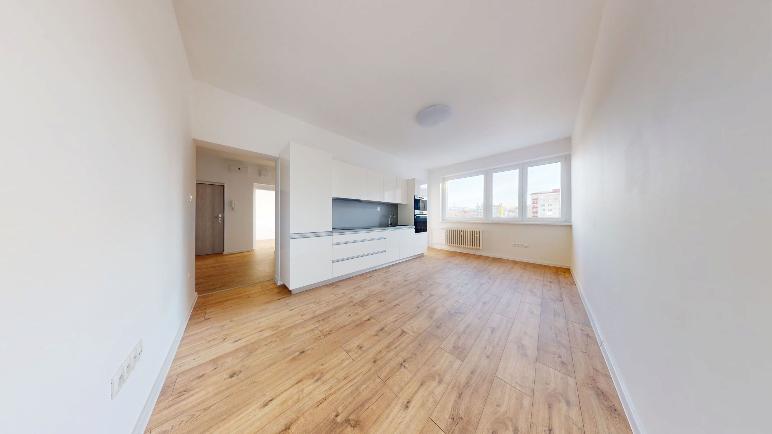 Práve dokončený 3 izb. byt s balkónom a výťahom v tehlovom dome, ul. Novackého