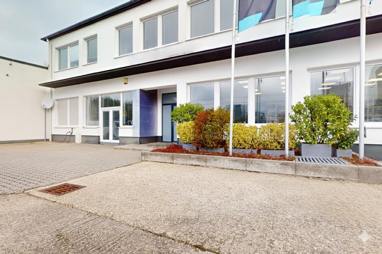 PRENÁJOM –  SKLADOVO – ADMINISTRATÍVNY OBJEKT, BRATISLAVA – VRAKUŇA