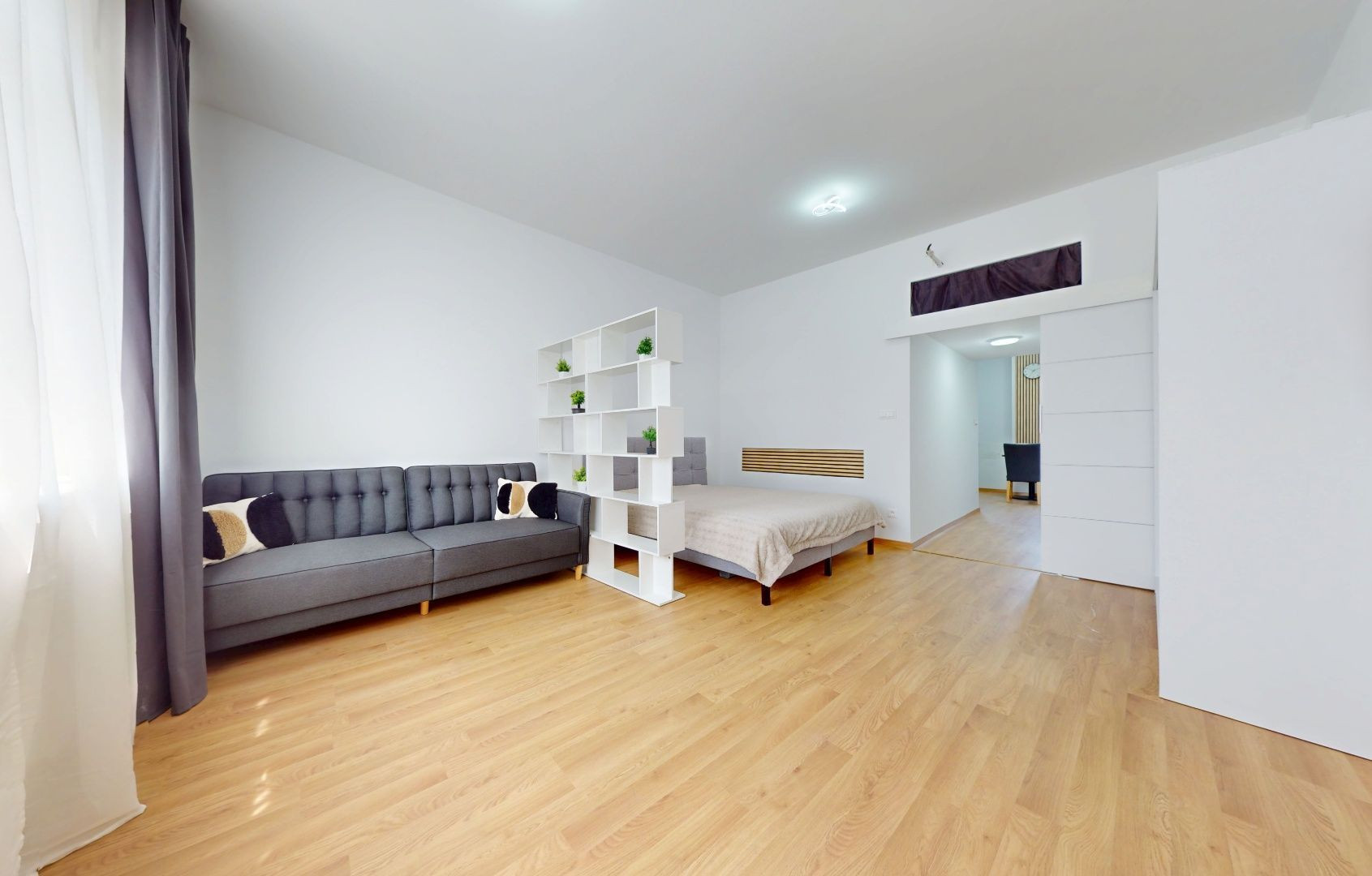 Prenájom 2 izbového bytu v centre mesta ul. Špitálska, Bratislava - Staré Mesto