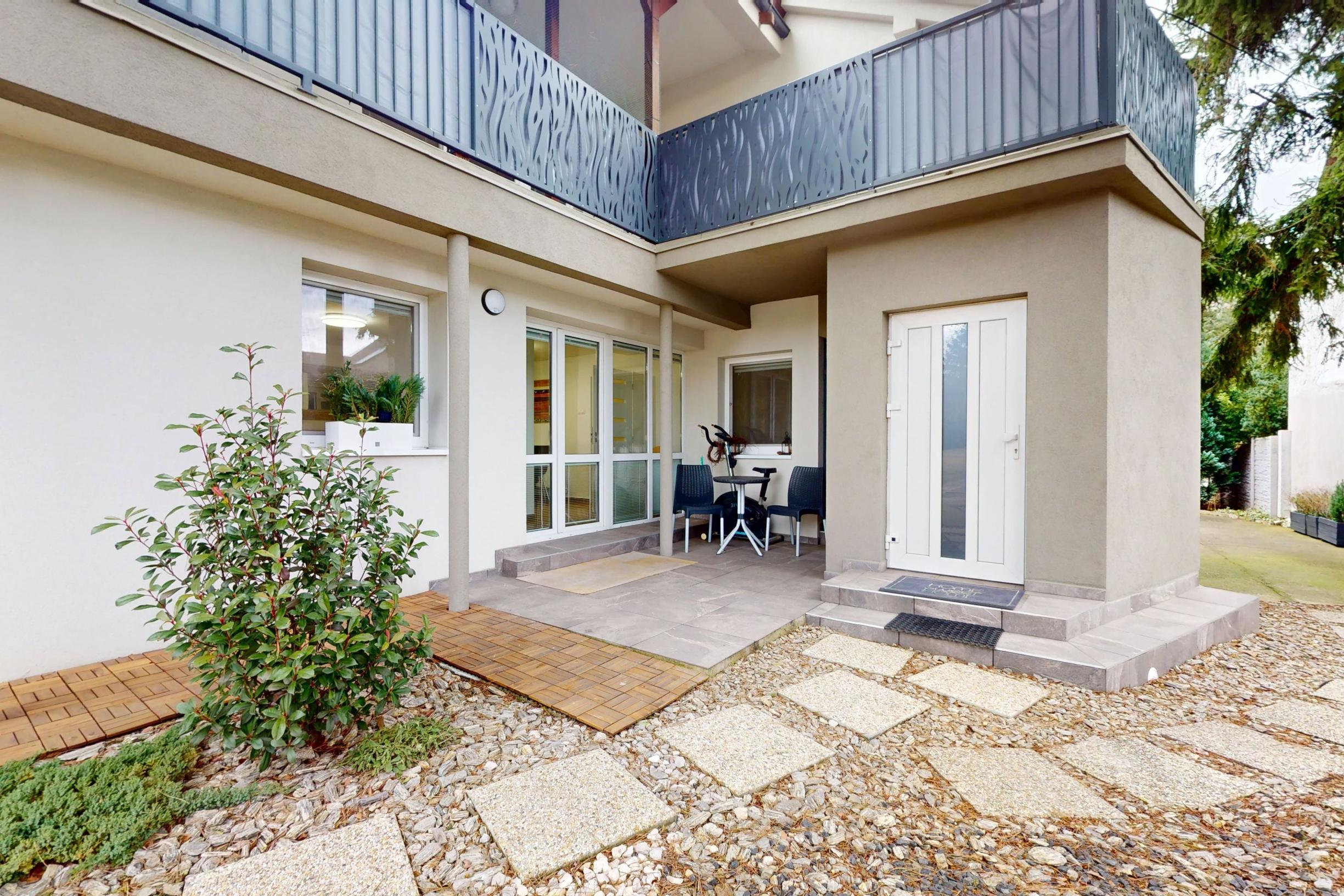 Veľmi pekný rodinný dom v Dúbravke