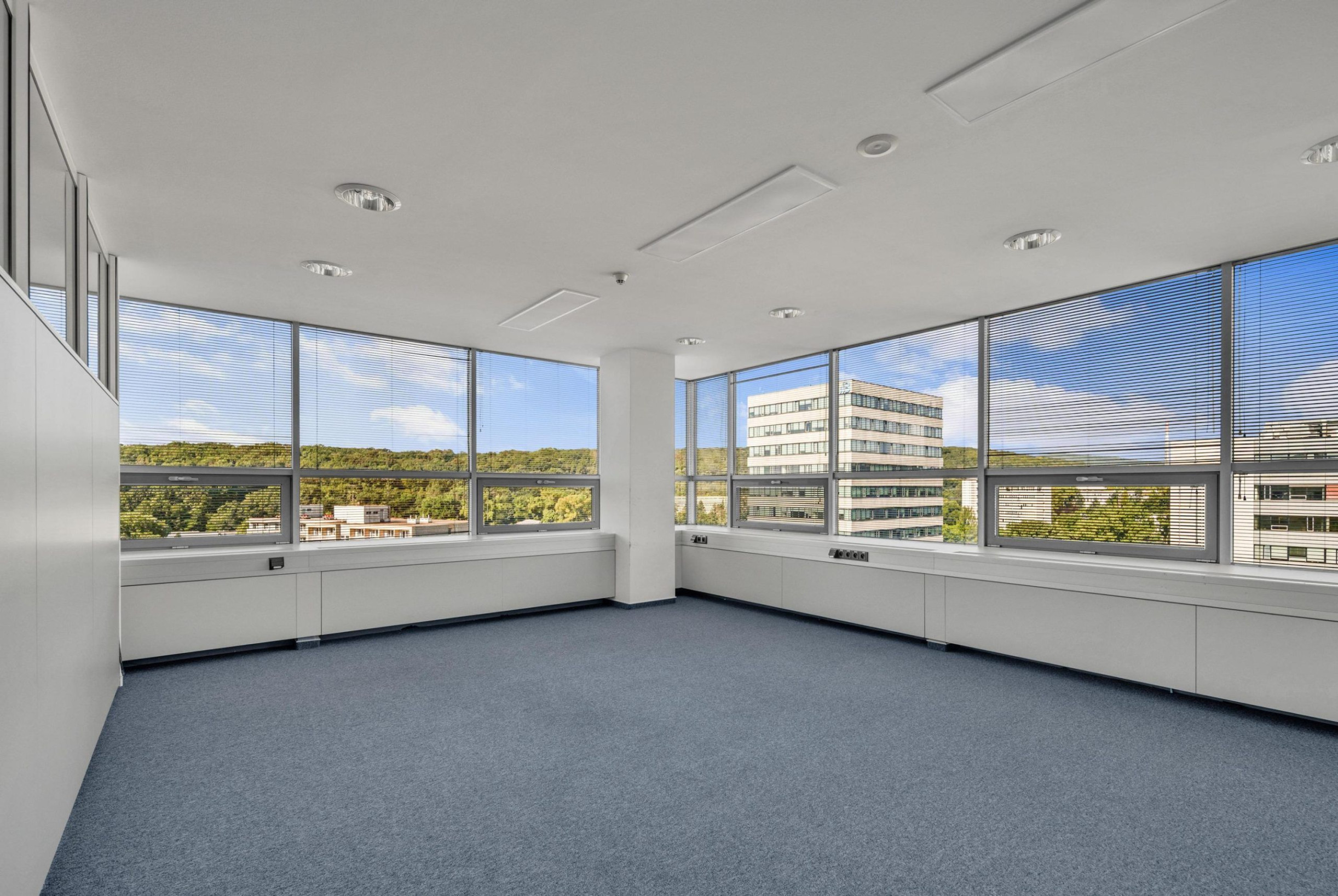 WESTEND TOWER – EXKLUZÍVNE KANCELÁRIE NA PRENÁJOM 