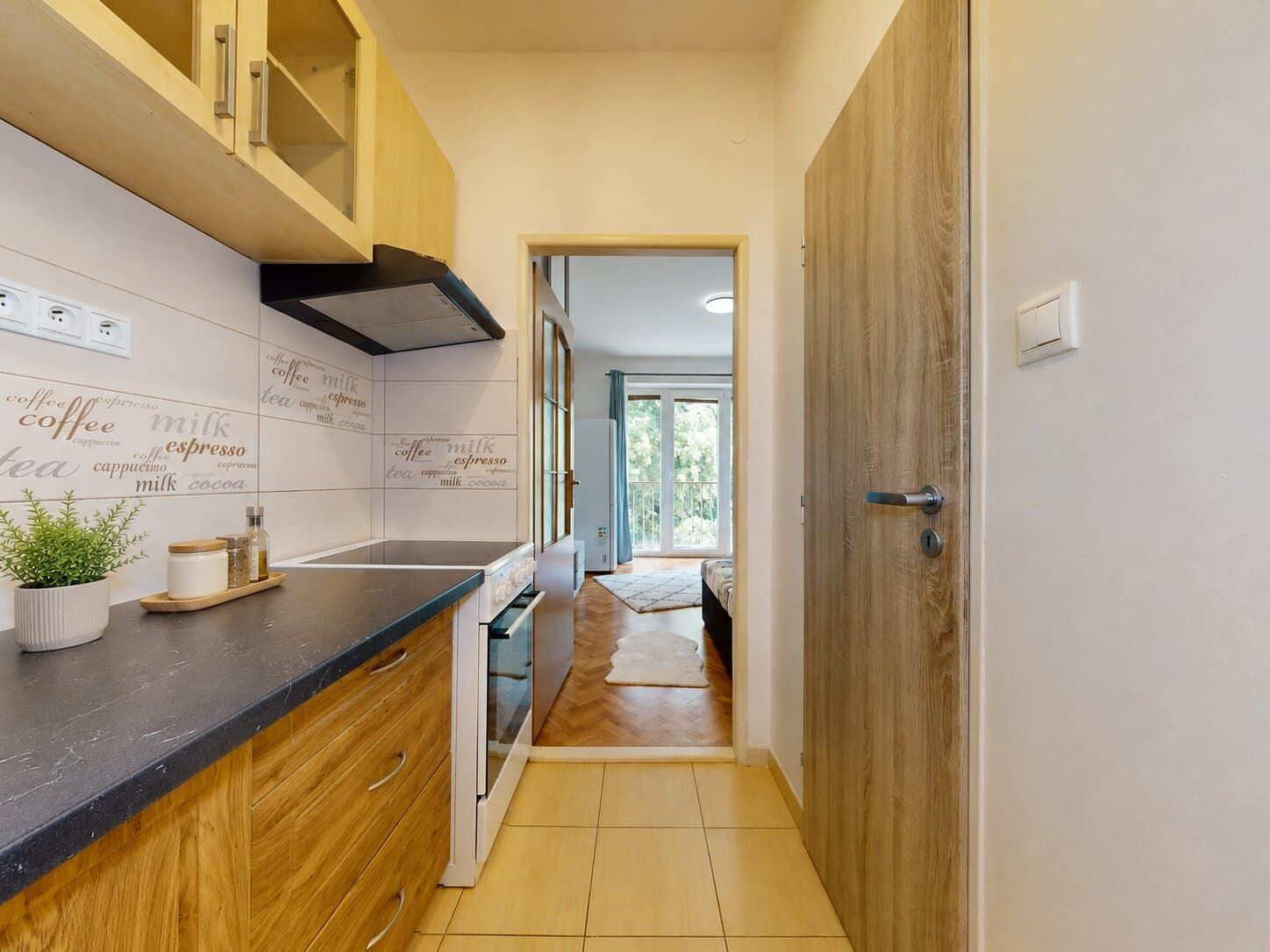 Na predaj útulná garsónka 25 m² na Hradnom kopci s balkónom do tichého vnútrobloku
