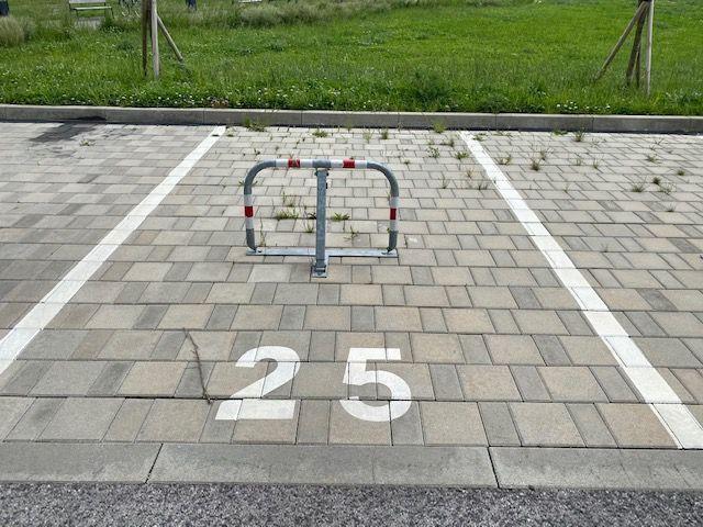 PREDAJ VONKAJŠIEHO PARKOVACIEHO MIESTA, NOVOSTAVBA FUXOVA, BOSÁKOVA UL.