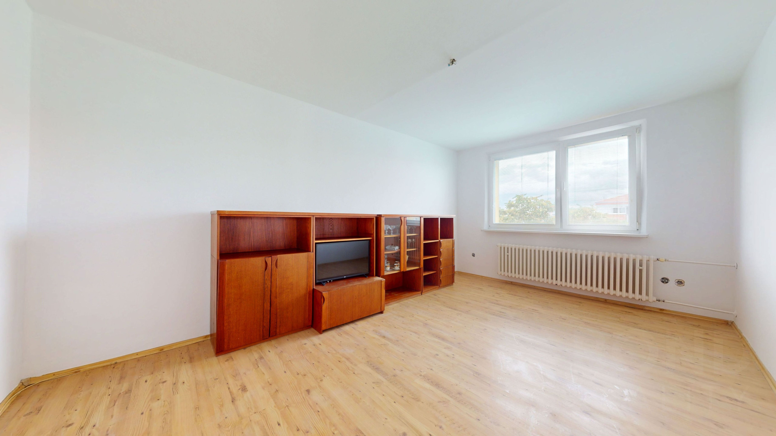 1-izbový byt na Baltskej | 36 m² + pivnica | výhľad do zelene