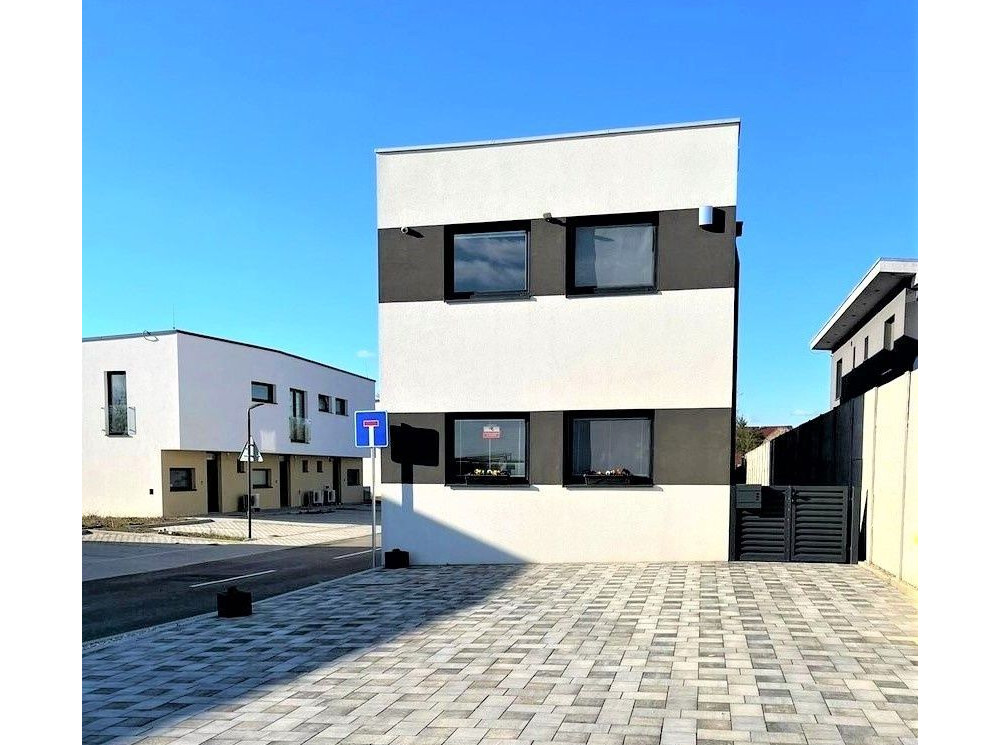 NOVOSTAVBA, 5izb. samostatný rodinný dom - Chorvátsky Grob