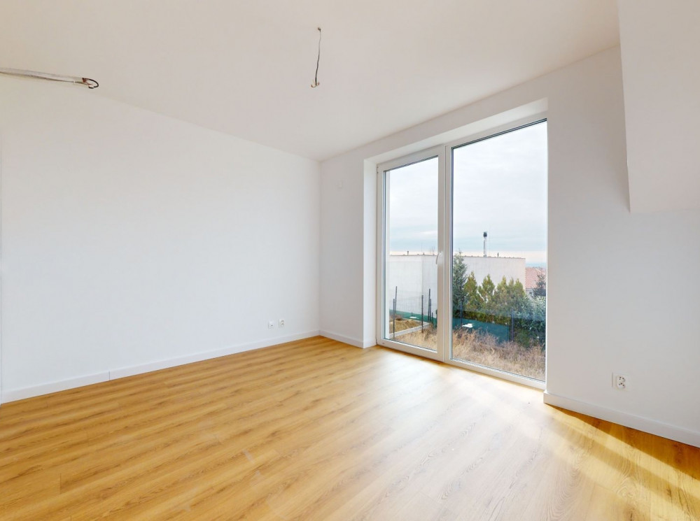 4 izbový RD, v ŠTANDARDE, SKOLAUDOVANÝ
