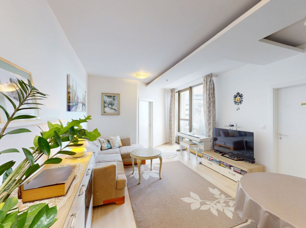 Na predaj 2-izbový apartmán s panoramatickým výhľadom vo Vienna Gate, Petržalka
