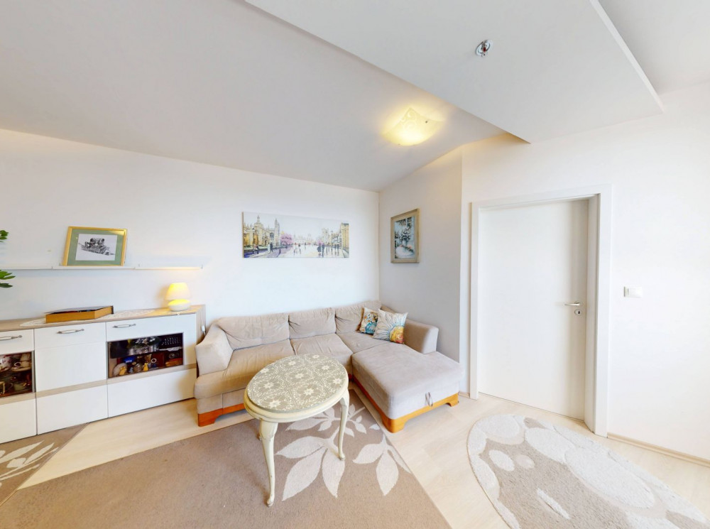 Na predaj 3-izbový apartmán s panoramatickým výhľadom vo Vienna Gate, Petržalka