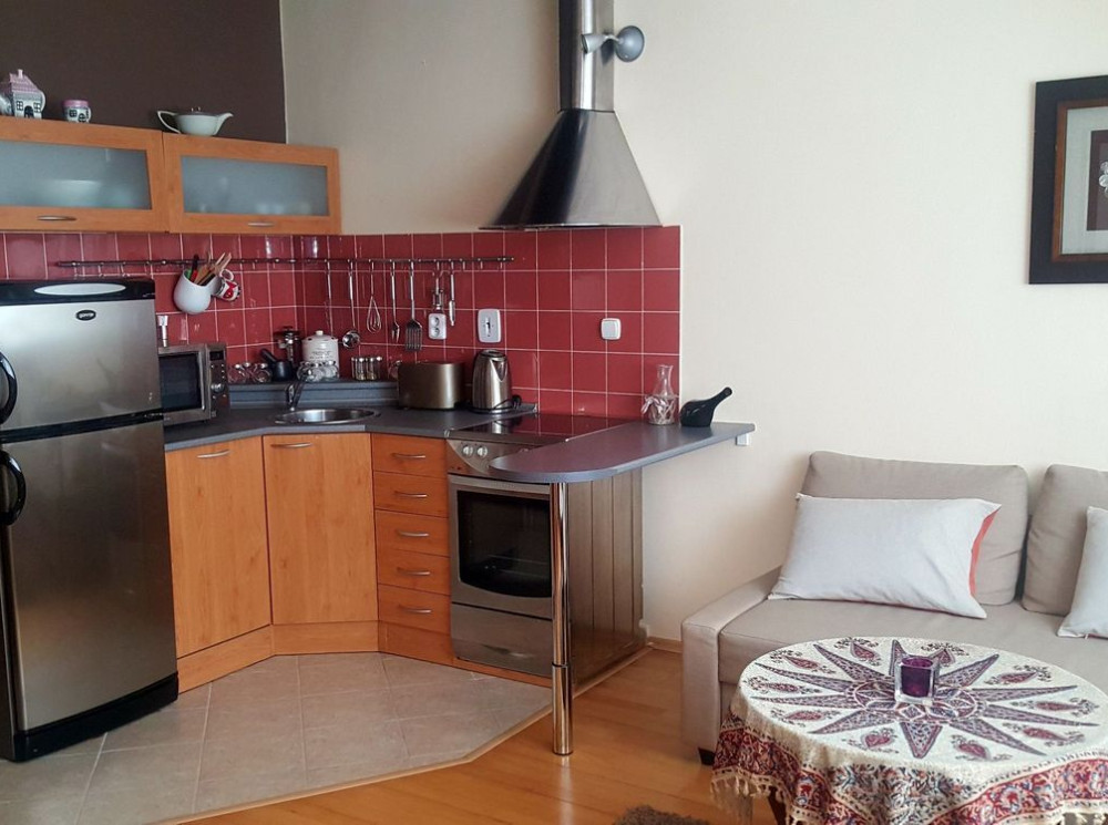 Prenájom 2 izb. bytu kompletne zariadený na ul Zámocká