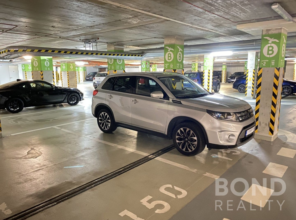 Na predaj garážové státie v CityPark