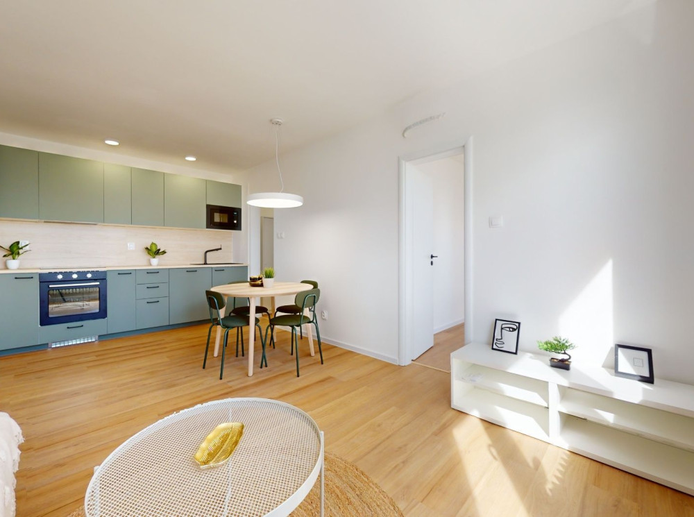 Pekný 3,5 izb. byt po kompletnej rekonštrukcii na prenájom, ul. Sibírska