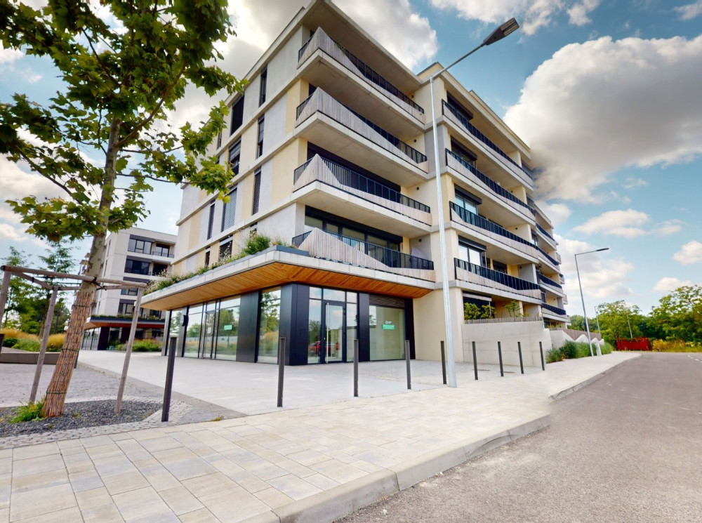 Štýlové bývanie v novostavbe Nesto – 2-izbový byt s balkónom, pivnicou a parkovaním