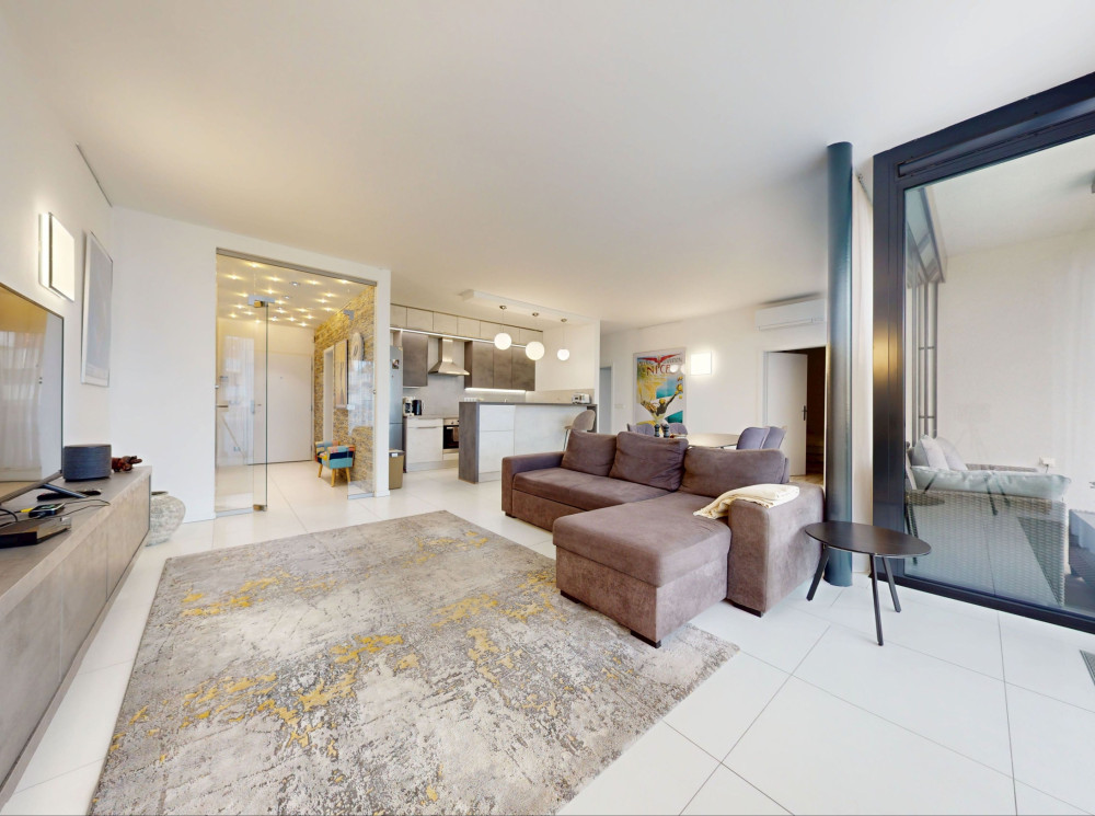 NA PRENÁJOM | Priestranný 4-izbový byt v novostavbe – Drotárska cesta, Staré Mesto