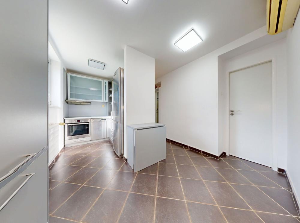 Na prenájom 2 izbový byt v rodinnom dome na ul. Vančurova, Bratislava 