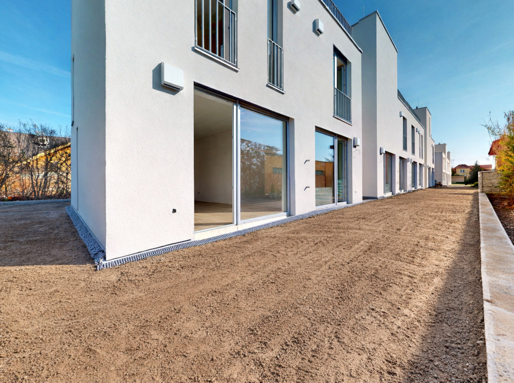 KOLAUDÁCIA UŽ TÚTO JAR | NOVOSTAVBA - 1izb. bytu so záhradkou, rezidencia Majerská