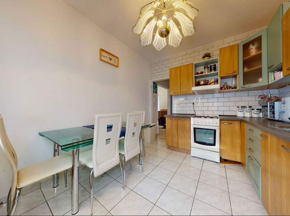 Na predaj 3-izbový byt, Jasovská ulica – Petržalka