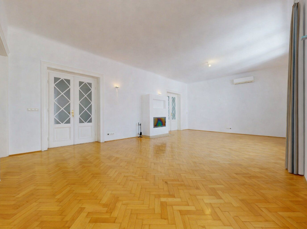 6-IZB. BYT V MESTSKEJ VILE NA PALISÁDACH, VLASTNÁ ZÁHRADA, VLASTNÉ PARKOVANIE