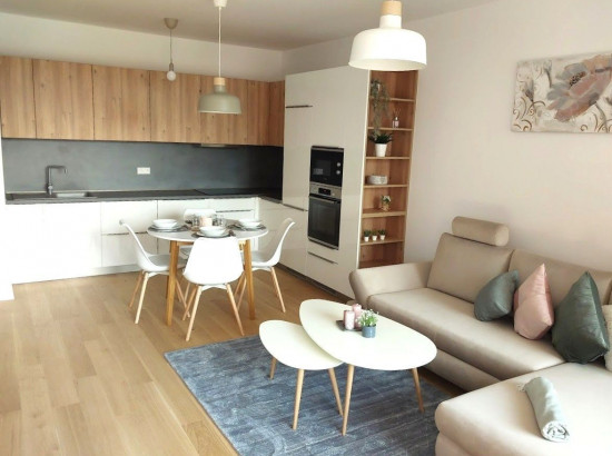 Prenájom 2-izbového bytu v Klingerke s výhľadom na Hrad