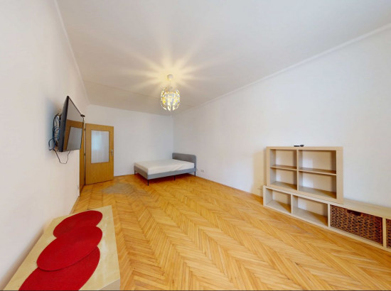 Praktický 1 izbový byt v Ružinove - Jadrová ul.