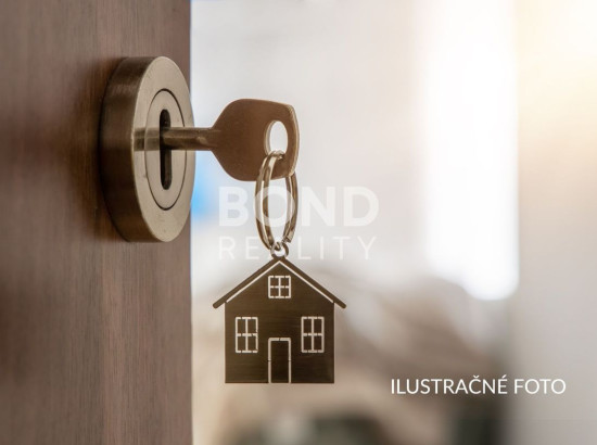 Kompletne zrekonštruovaný priestor v širšom centre Dunajskej Stredy