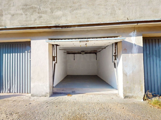 Murovaná garáž vo vyhľadávanej lokalite