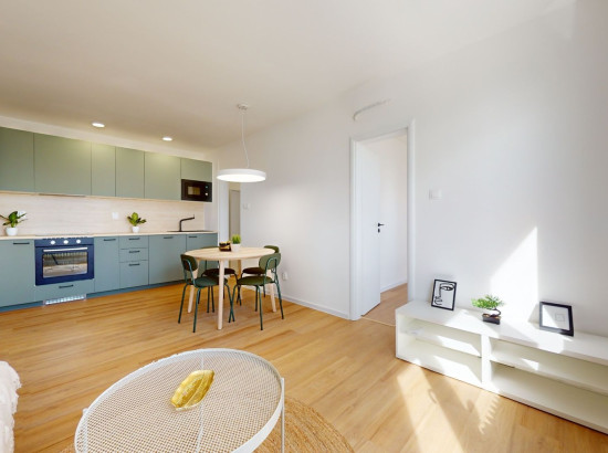 Pekný 3,5 izb. byt po kompletnej rekonštrukcii na prenájom, ul. Sibírska