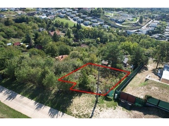 Predaj pozemku - záhrady v BA IV, Devín