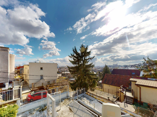 Na prenájom rodinný dom na bývanie alebo podnikanie – Vančurova ulica, Bratislava