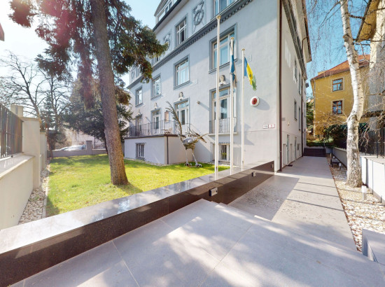 6-IZB. BYT V MESTSKEJ VILE NA PALISÁDACH, VLASTNÁ ZÁHRADA, VLASTNÉ PARKOVANIE