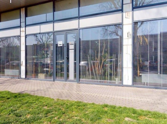 PREDAJ OBCHODNÉHO PRIESTORU V NOVOSTAVBE, RUŽINOV – HRACHOVÁ UL.