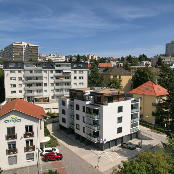 Apartment house Opavská