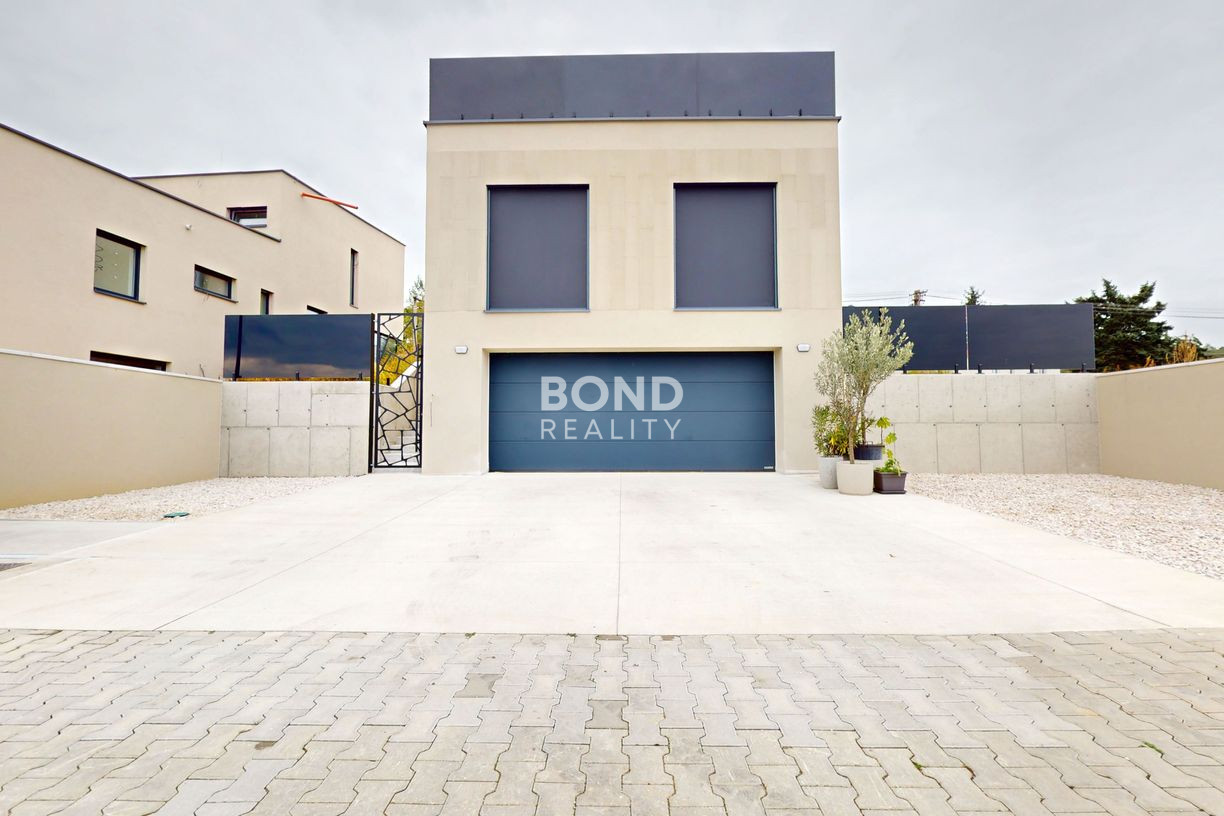 5 izbový RD s krásnym výhľadom na Rakúsko, OREŠIANKY, Tepelné čerpadlo