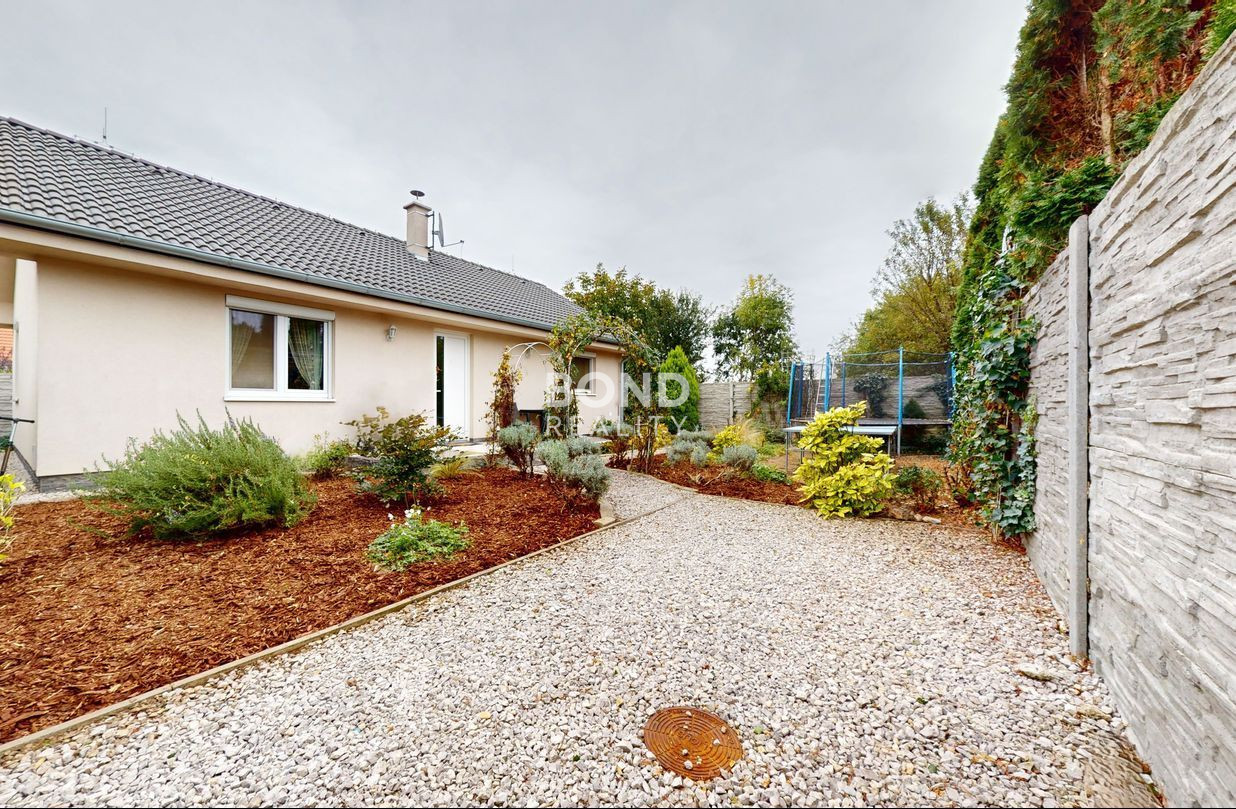 Veľmi pekný rodinný dom v Ivanke pri Dunaji na prenájom